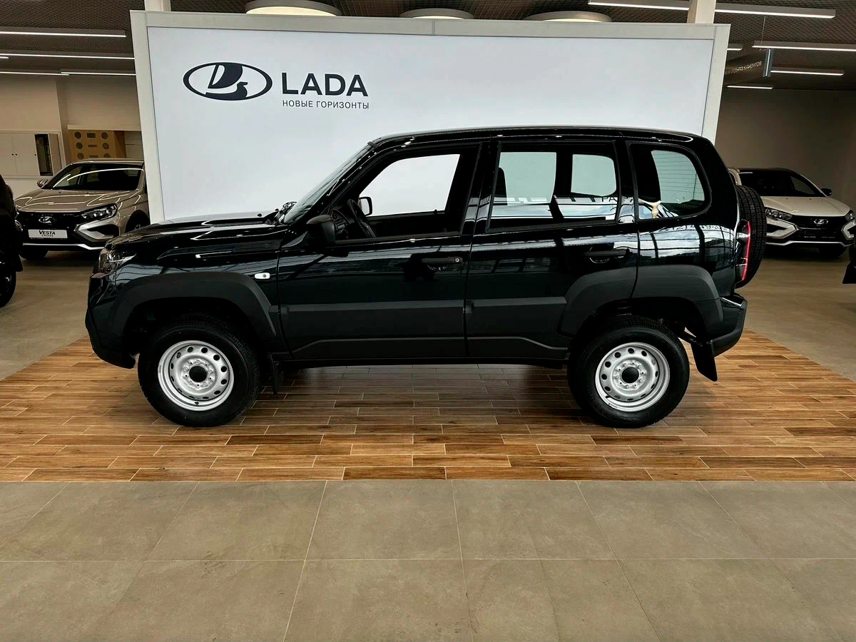 Lada Niva Travel - фото №3