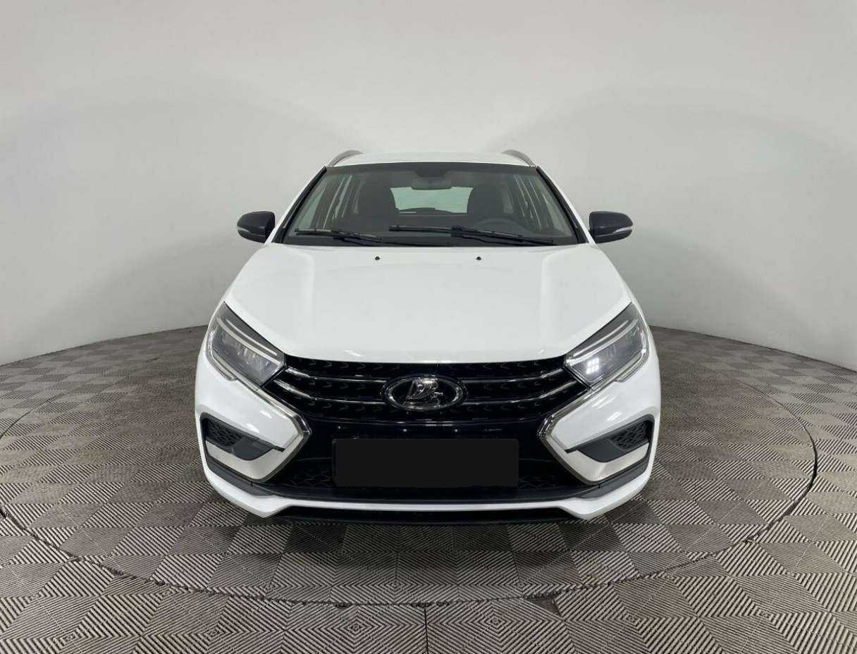 Lada (ВАЗ) Vesta SW, 2023 - фото №2